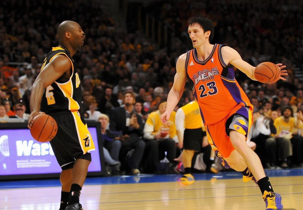 2011年NBA季后赛湖人VS太阳：经典对决回顾与战术解析(图3)